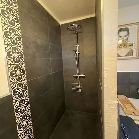 Piscine, Pétanque à Centre ! Uzès