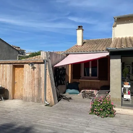 Piscine, Pétanque à Centre !